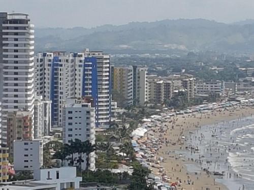 Amplio Espectacular 140m2 Grand Diamond Tonsupa — 4-Star Luxury Hotel in Esmeraldas, Ecuador