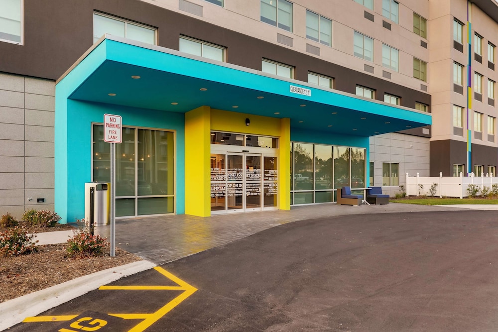 Tru by Hilton Smithfield I 95 - photo 58
