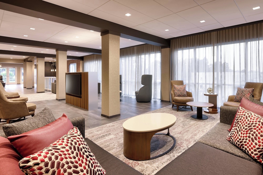 Courtyard by Marriott Atlanta Duluth Downtown - photo 3