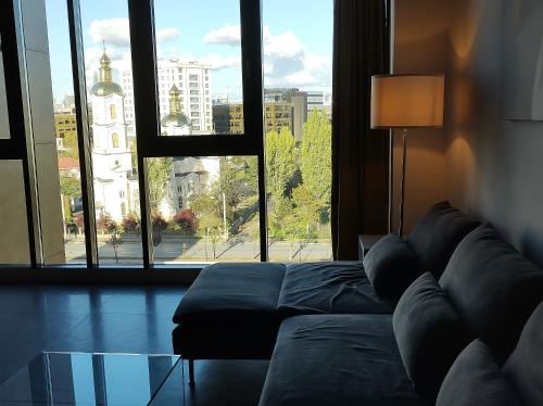 Sky Frame — 4-Star Luxury Hotel in Iasi, Romania