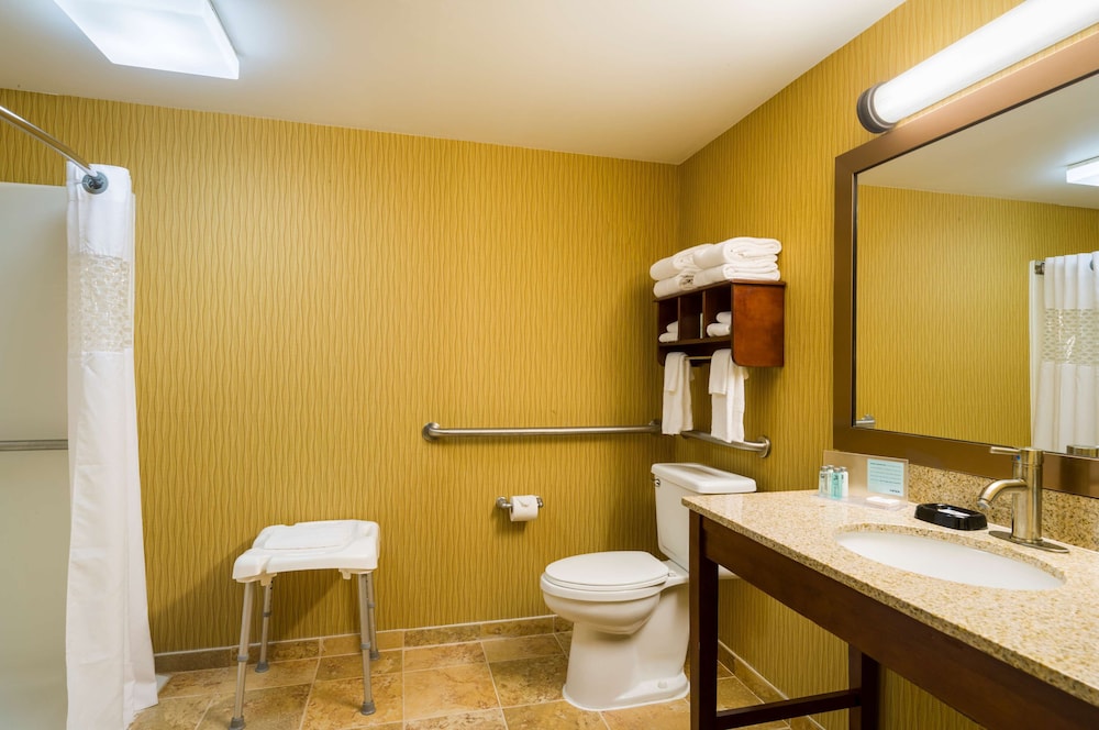Hampton Inn Danville - photo 24