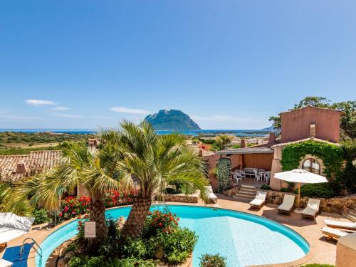 Holiday Home Acacia 3 Vista Village by Interhome — 4-Star Luxury Hotel in Loiri Porto San Paolo, Italy