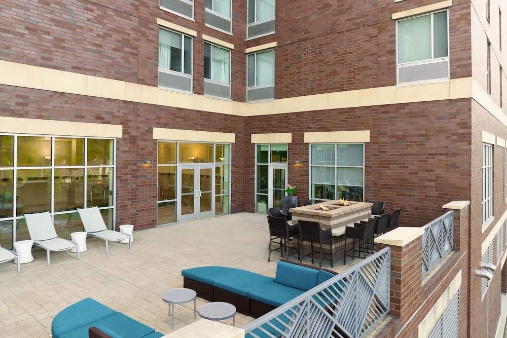 Springhill Suites by Marriott Pittsburgh Mt. Lebanon - photo 28