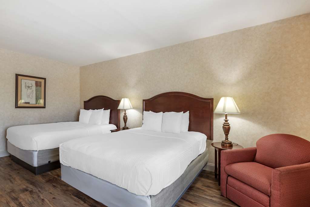 Best Western Plus Steeplegate Inn - photo 20