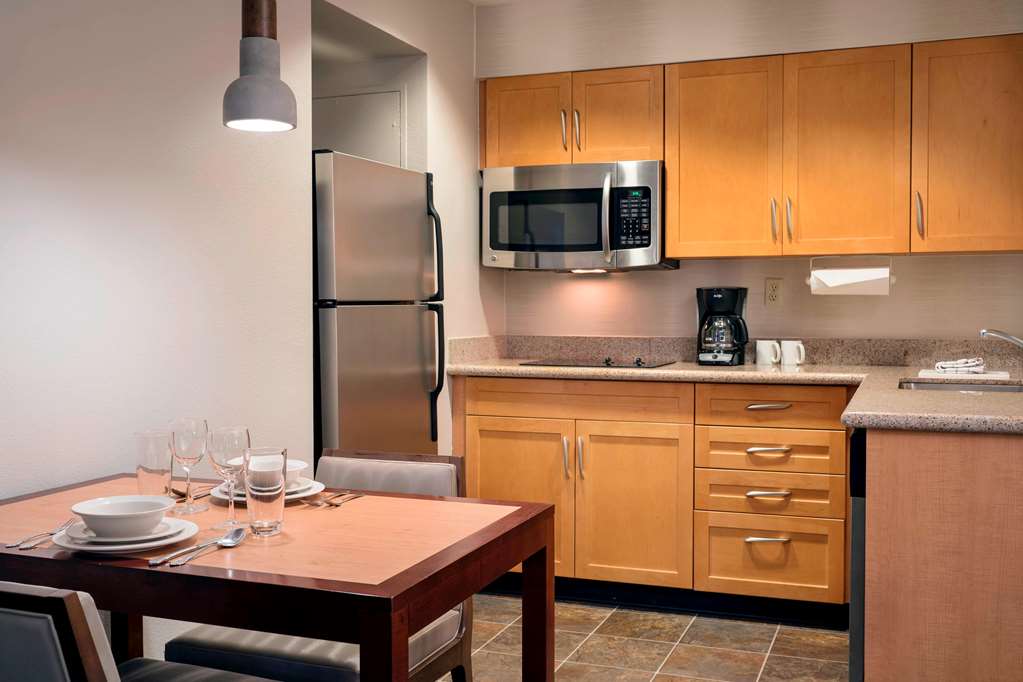 Sonesta ES Suites Scottsdale Paradise Valley - photo 6