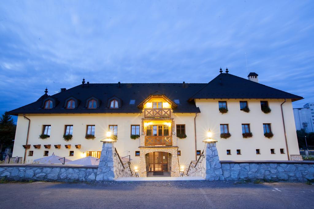 Penzión Chateau Hunting in Banska Bystrica, Slovakia