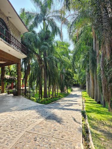 Finca Agua Salada - carbon neutral hotel in Xochitepec