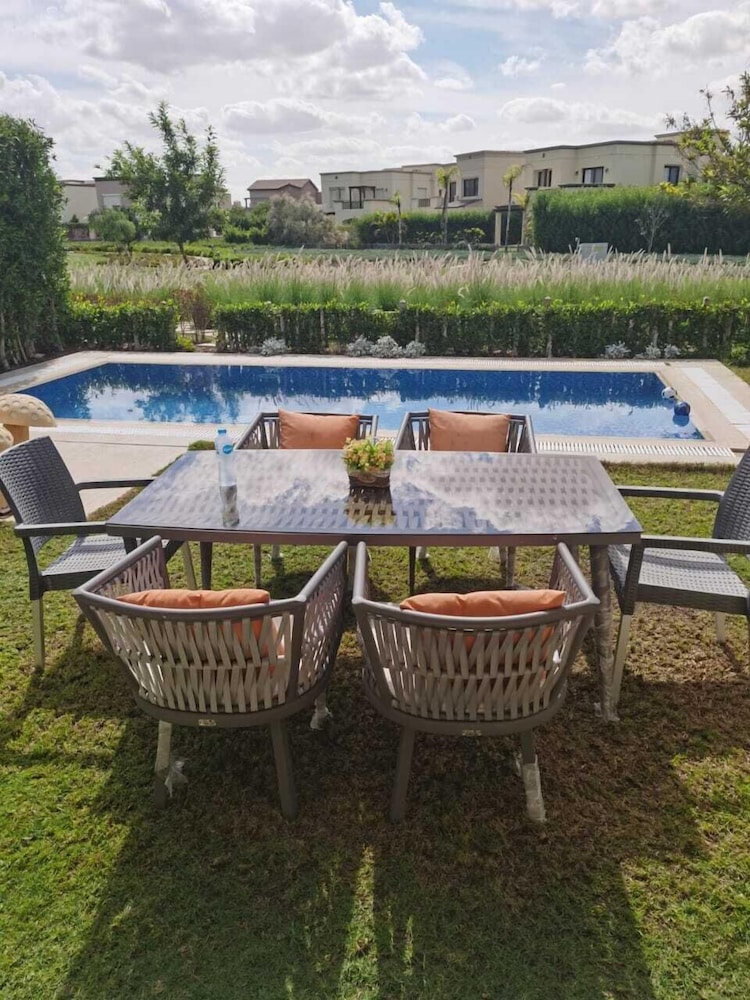 Marassi North Coast Verona with pool in Al `Alamayn, Egypt