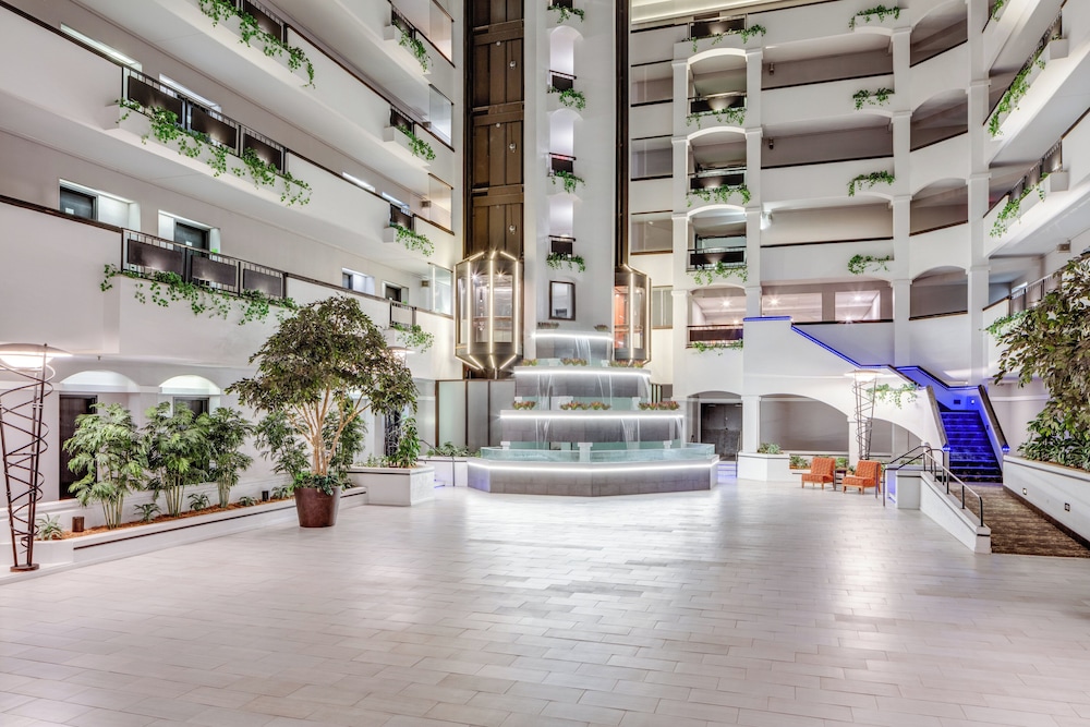 Holiday Inn Hotel & Suites Springfield I 44 an IHG Hotel - photo 2