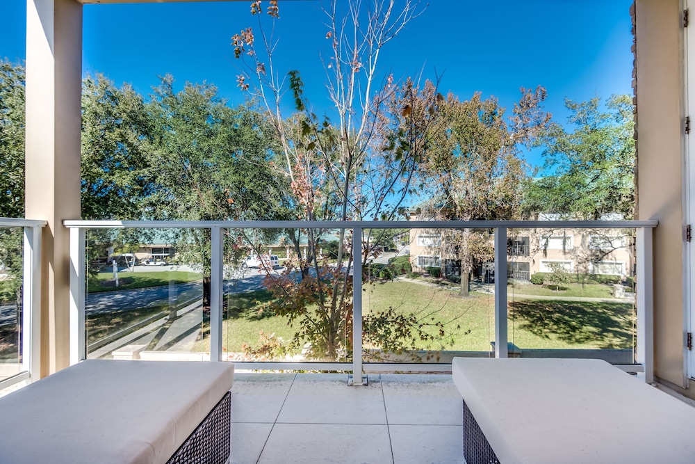 Magic Village Resort 4 Bdrm Townhome - photo 33