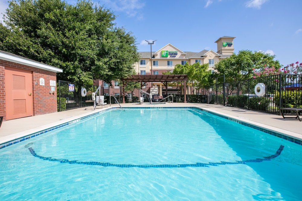 Holiday Inn Express Hotel & Suites Dallas Grand Prairie I 20 by IHG - photo 23