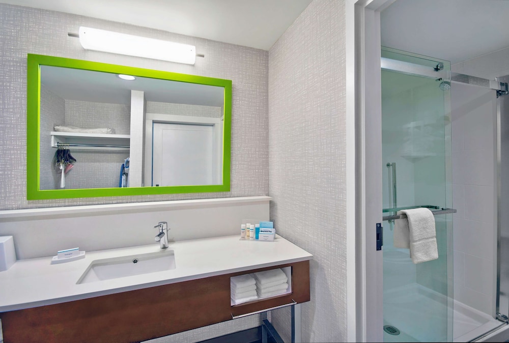 Hampton Inn by Hilton Abingdon - photo 21