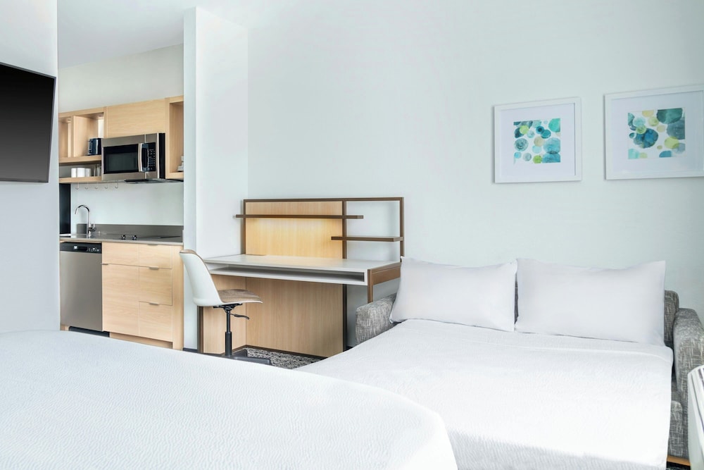 TownePlace Suites by Marriott Holland - photo 7