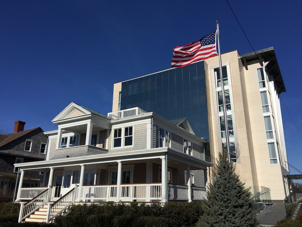 The Preston House & Hotel - photo 34