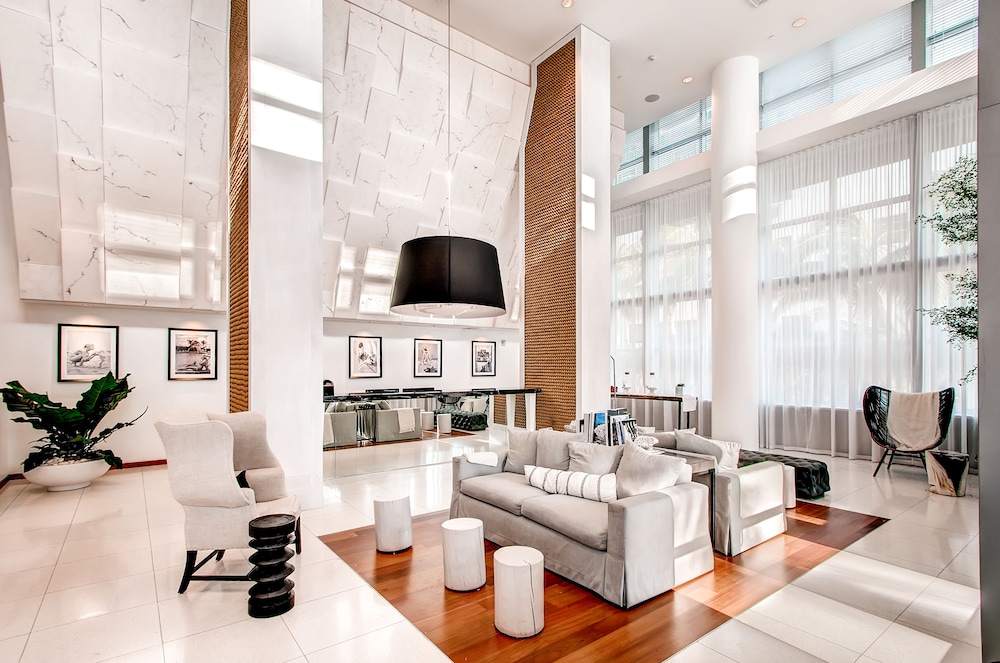 Churchill Suites Monte Carlo Miami Beach - photo 6
