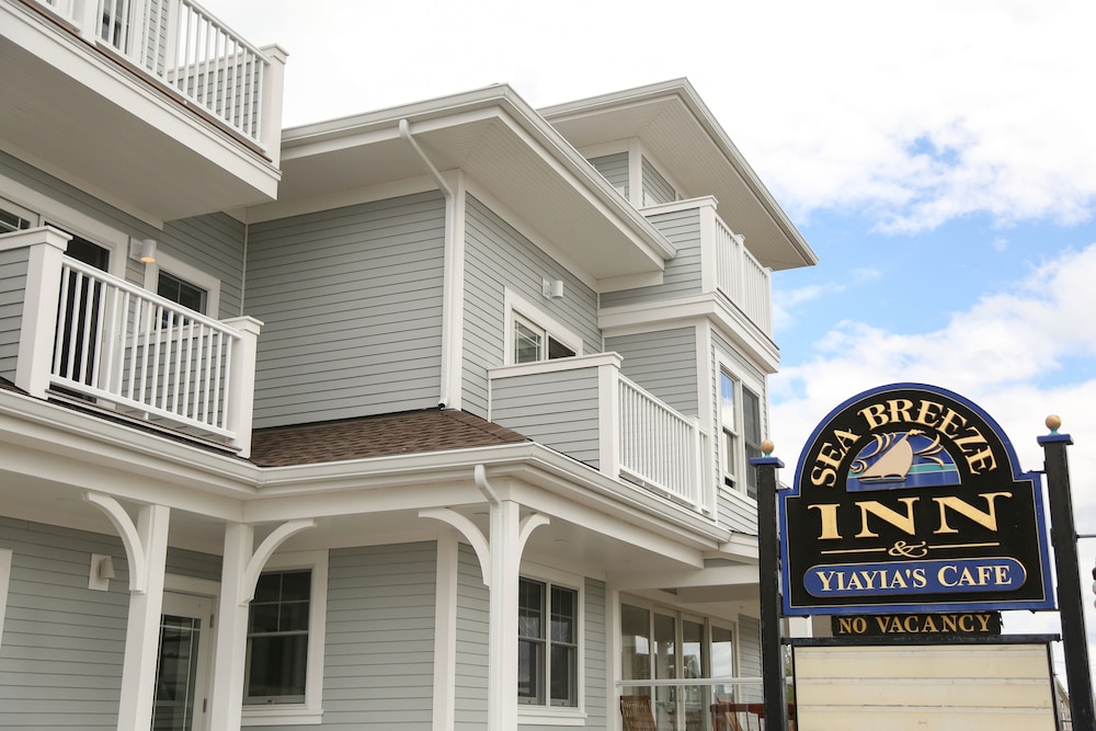 The Sea Breeze Inn - photo 60