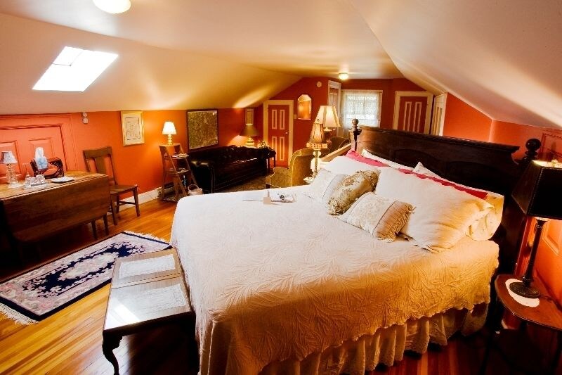The Applewood Manor - photo 7