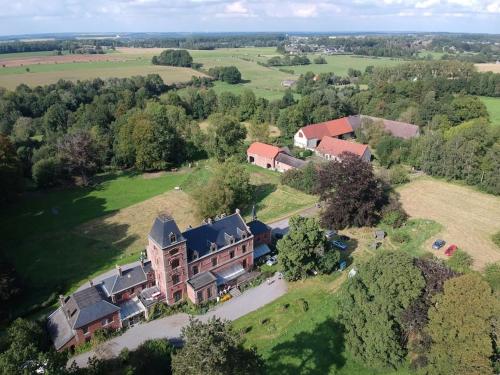 Chateau de Wallay La grande Ferme — hotel in Ohey