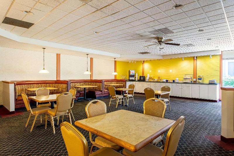 Suburban Extended Stay Hotel - photo 39