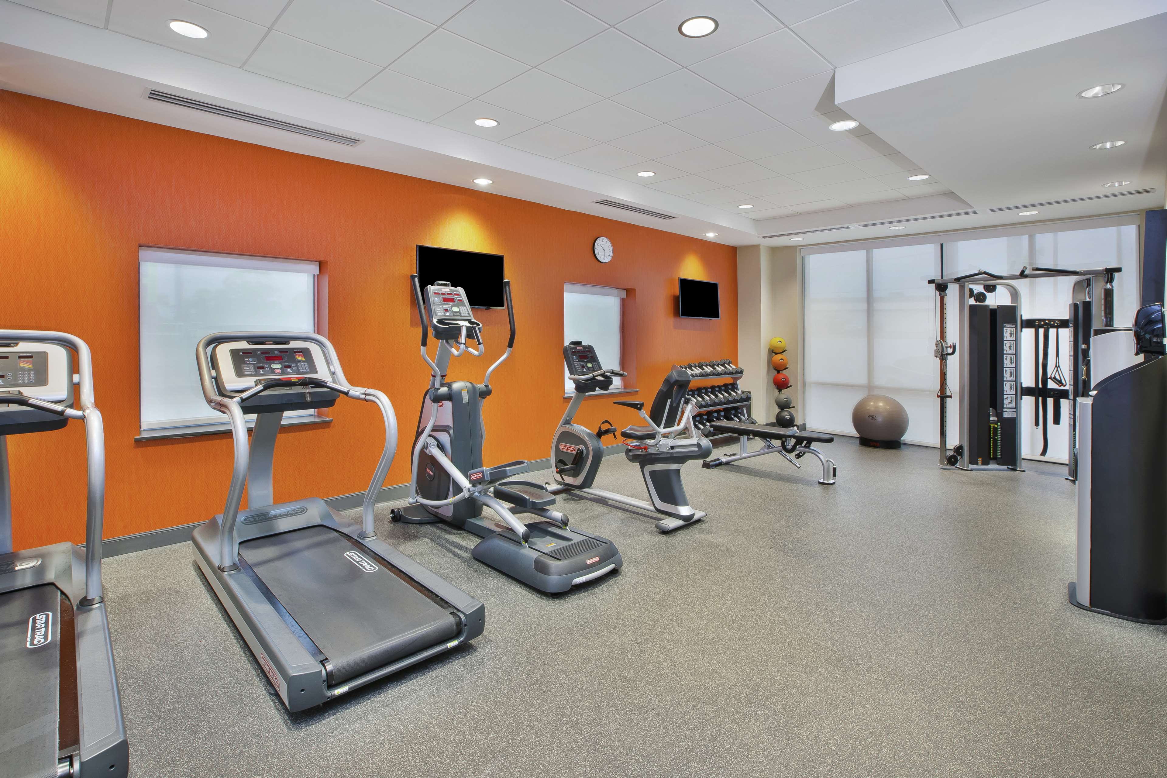 Home2 Suites by Hilton Pittsburgh Area Beaver Valley - photo 10