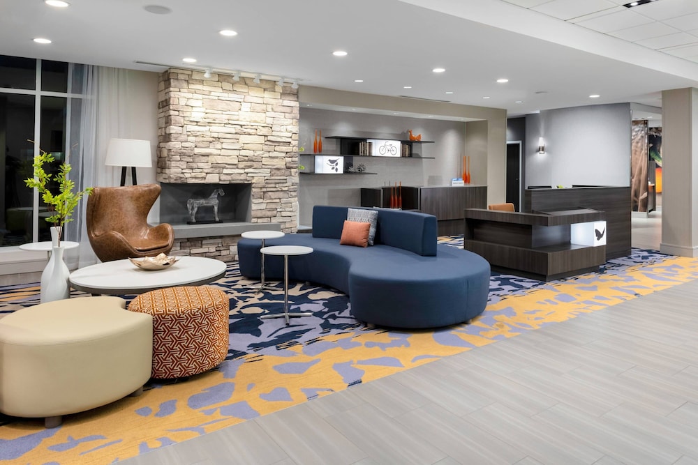 Fairfield Inn & Suites by Marriott Charlotte Pineville - photo 3