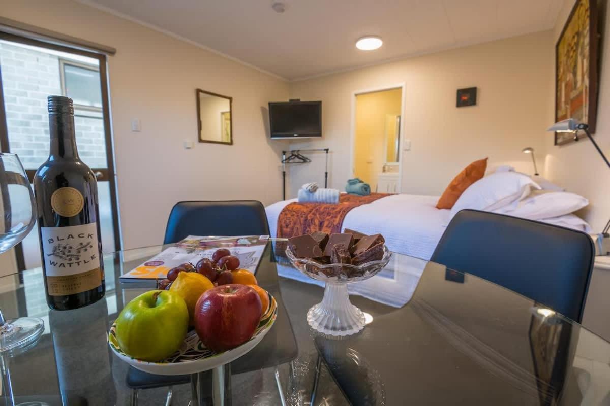 Thistle Do Retreat - last minute hotel in Rotorua