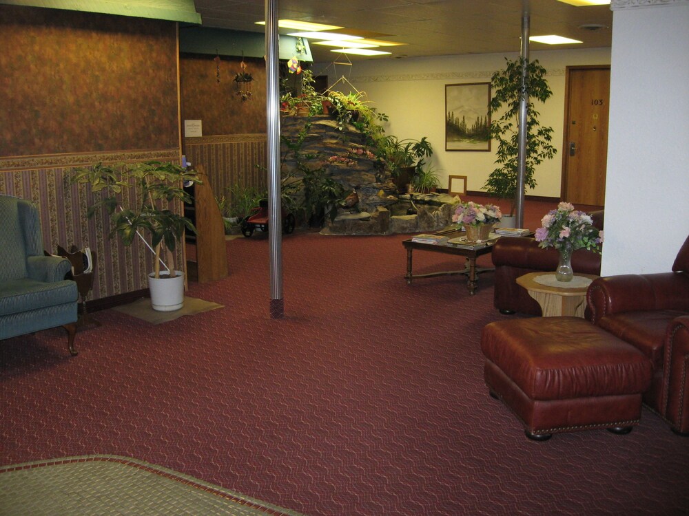 Glacier Gateway Inn Cut Bank - photo 2