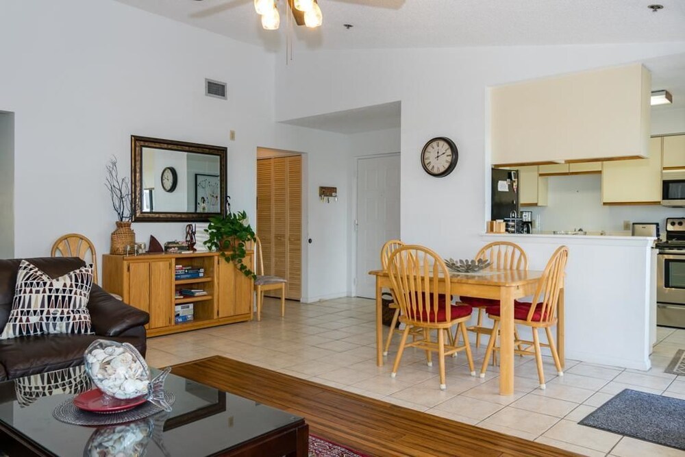 Cove at Sandy Pointe Unit 202a - photo 16