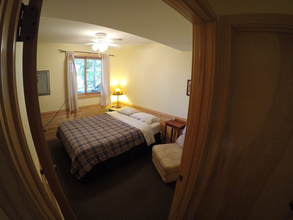 Timber Bay Resort - photo 25