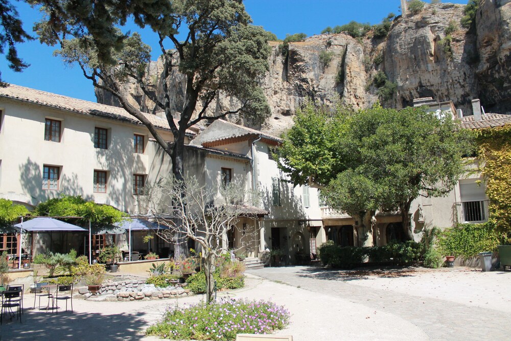 Le Manoir