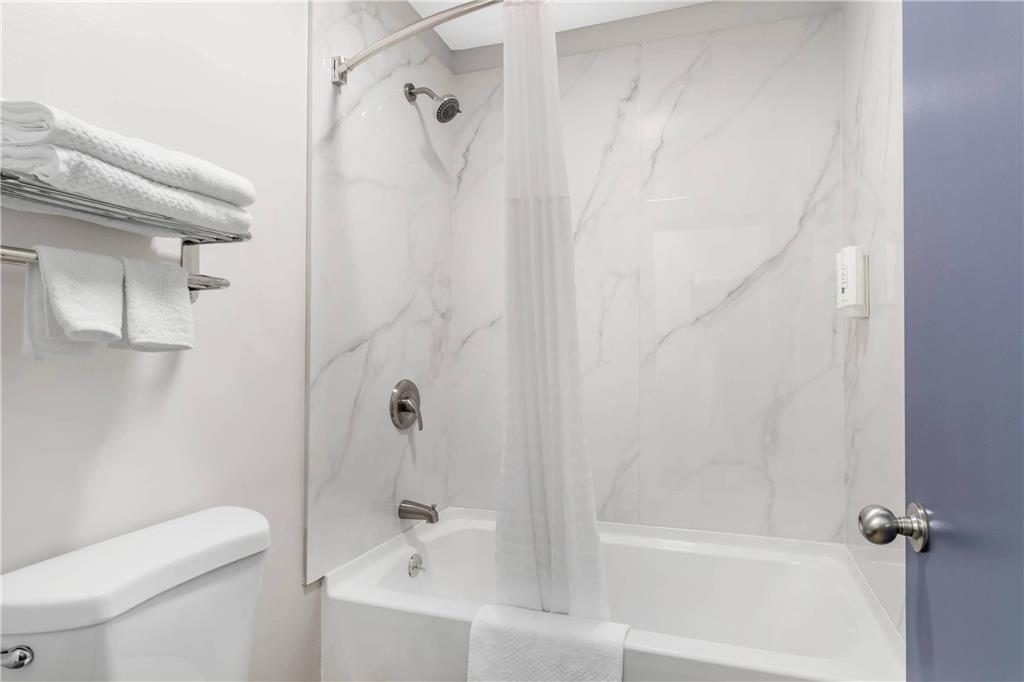 Quality Inn Madison Huntsville Decatur Hwy - photo 6