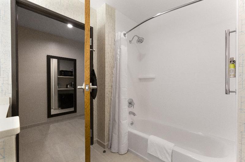 Holiday Inn Express Lake Park by IHG - photo 134