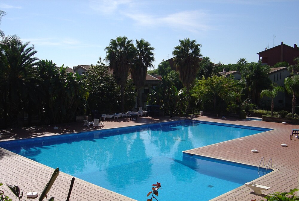 Porto Ulisse — Catania — photo 2