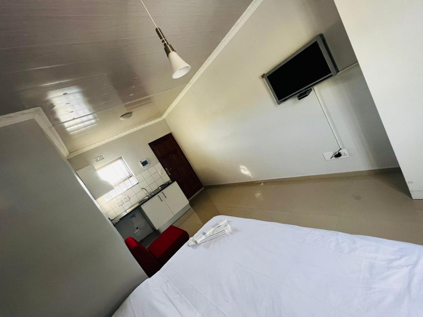 Victoria Guest Lodge