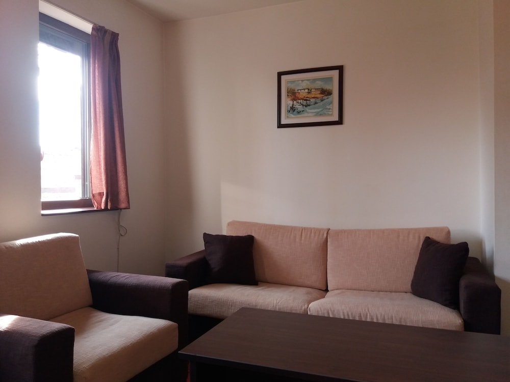2 Bed Apartment In Bansko Resort — 4-Star Luxury Hotel in Bansko, Bulgaria