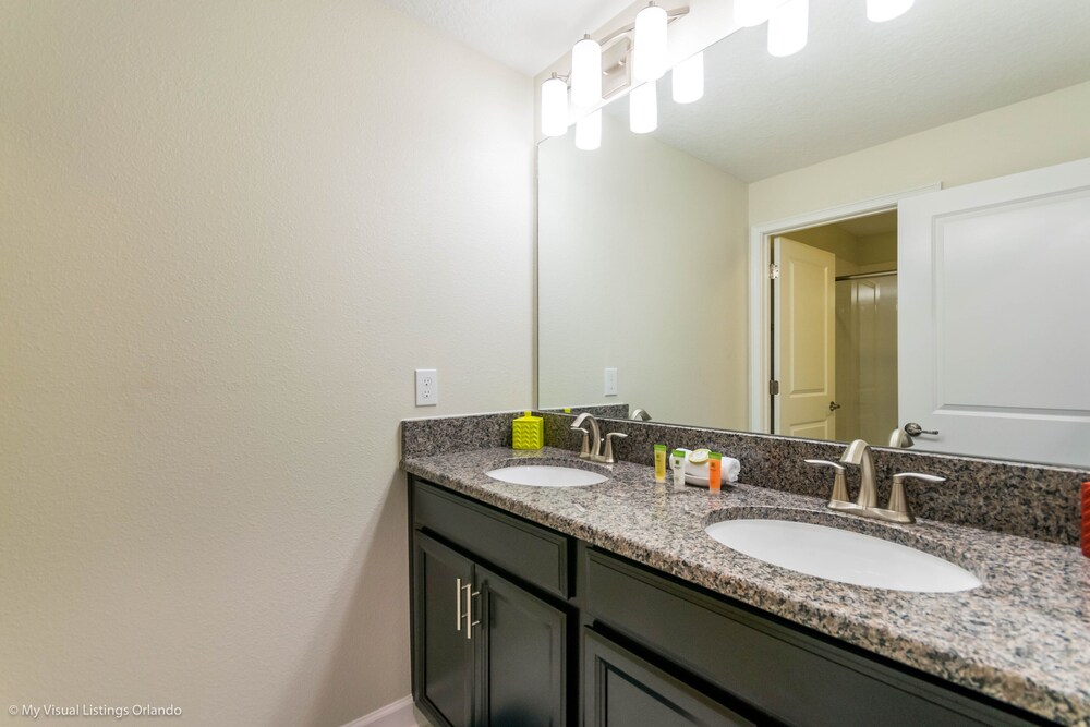 Excellent Resort Free Makin Memories 4 Beds - photo 21