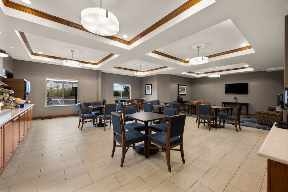 Holiday Inn Express Hotel & Suites Limon I 70 by IHG - photo 34