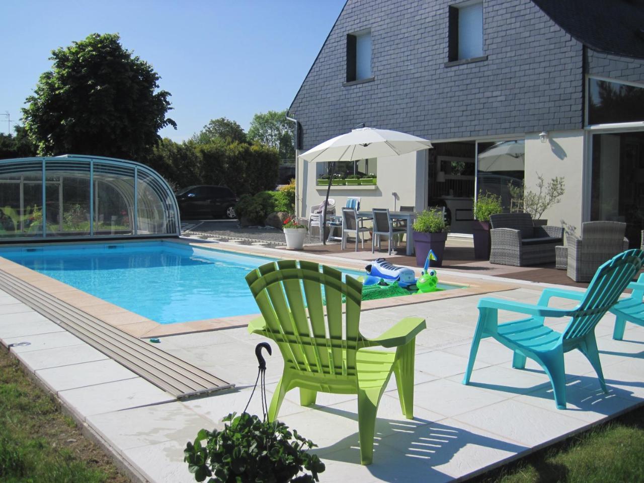 Au Logis des Pins in Pontorson, France