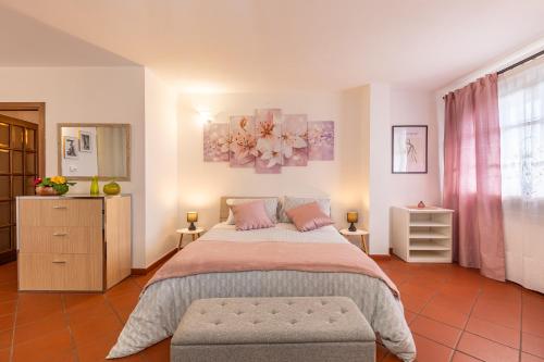 Il colle dei Frati — 4-Star Luxury Hotel in Sinalunga, Italy