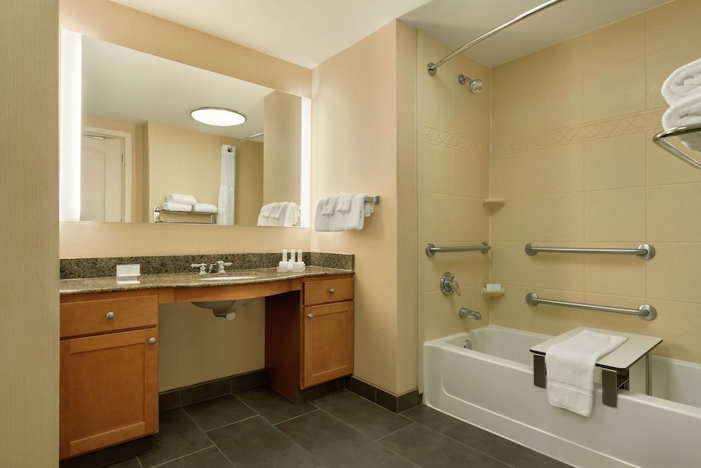 Homewood Suites by Hilton Allentown Bethlehem Airport - photo 18