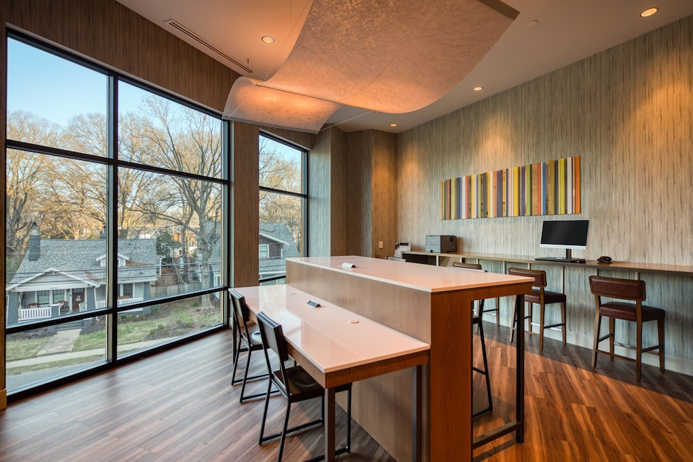 Holiday Inn Express & Suites Charlotte South End by IHG - photo 81