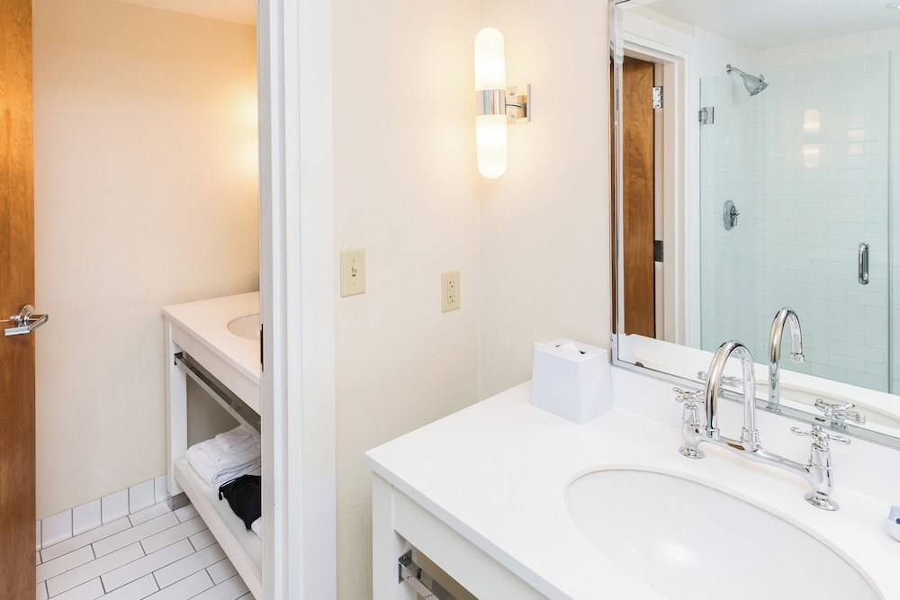 Four Points by Sheraton Eastham Cape Cod - photo 56