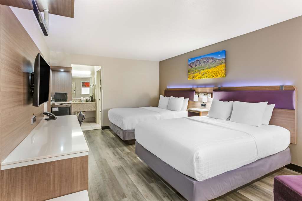 Best Western Sunland Park Inn - photo 15