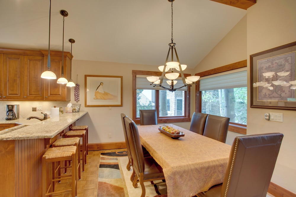 Avon Duplex Between Beaver Creek and Vail Resorts - photo 7
