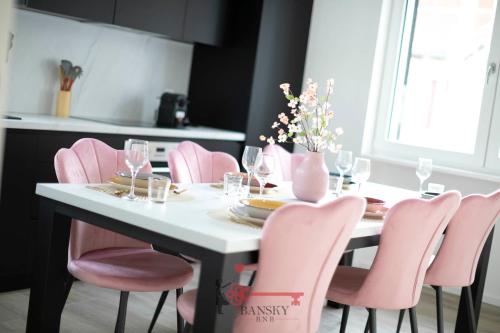 Home Sofia x 6PAX 5min Station By EasyLife Swiss — 4-Star Luxury Hotel in Lugano, Switzerland
