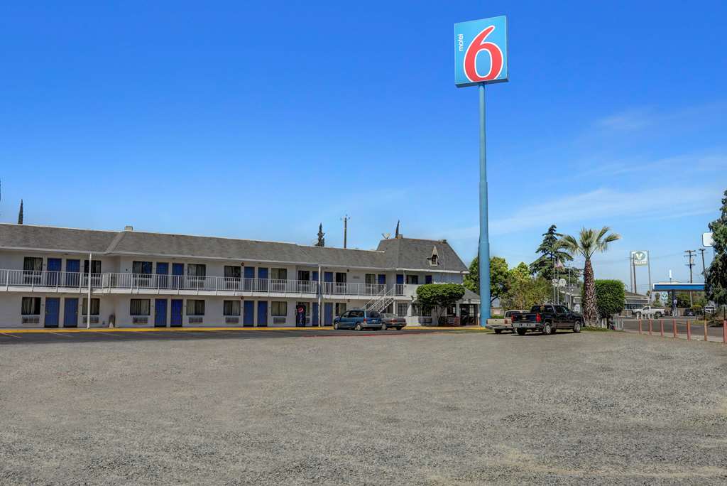 Motel 6 Fresno CA Belmont Ave - photo 4
