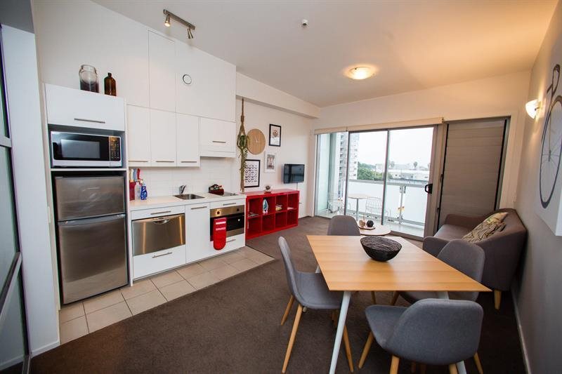 Chic Inner City Pad - last minute hotel in Auckland