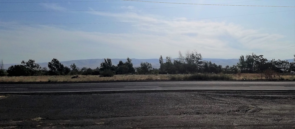 Out West Motel - photo 18