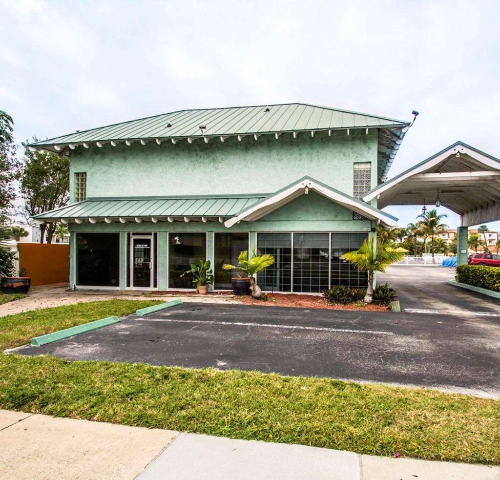 Econo Lodge Cocoa Beach near the Port - photo 4