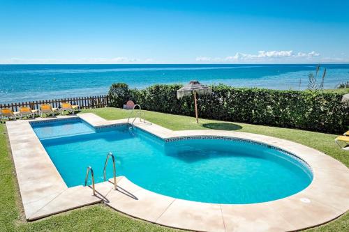 Las Dunas de Marbella Beachfront 3 Bed Townhouses in Marbella, Spain
